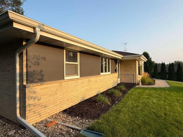 2611 Golf Vu Court
