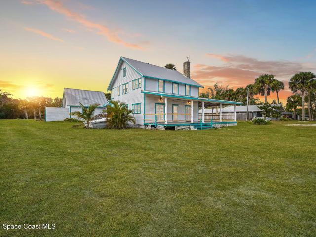 2612 Riverview Dr, Melbourne, FL 32901 | MLS #1065