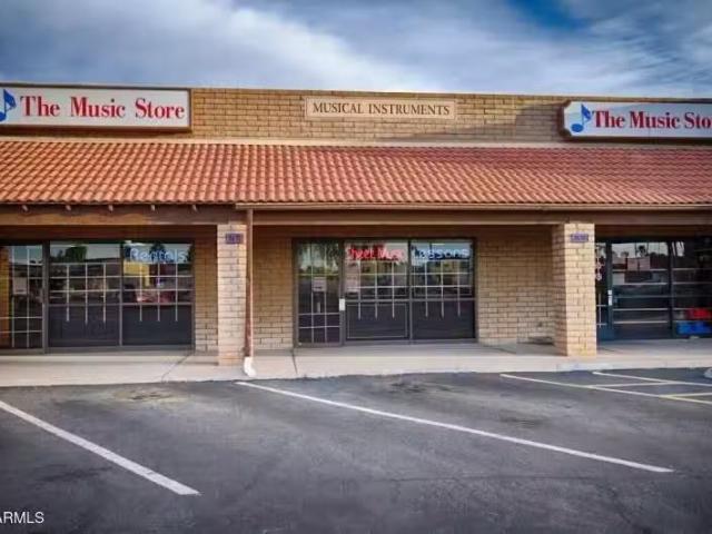 2612 W Baseline Rd, Mesa, AZ 85202 MLS 6874017