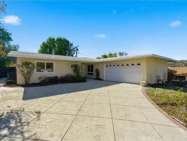 26136 VEVA WAY, CALABASAS, CA 91302