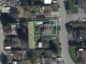 House for sale in Clayburn - Garden, Parking