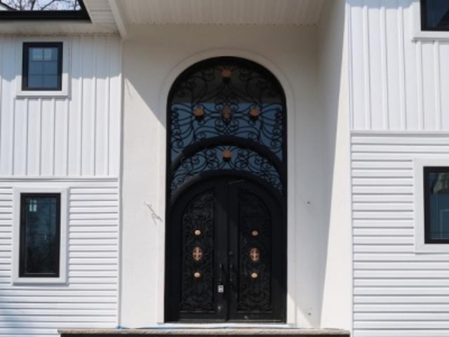 261 Apple Tree Ln