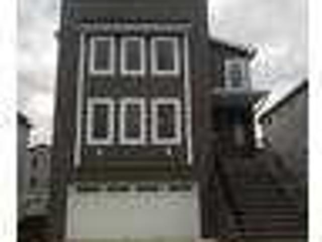 261 Dukes St #1, Kearny, NJ 07032