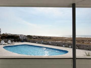 261 Dune Rd, Westhampton Beach, NY 11978 | MLS #979899