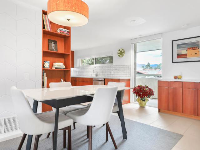 261 East La Verne Way