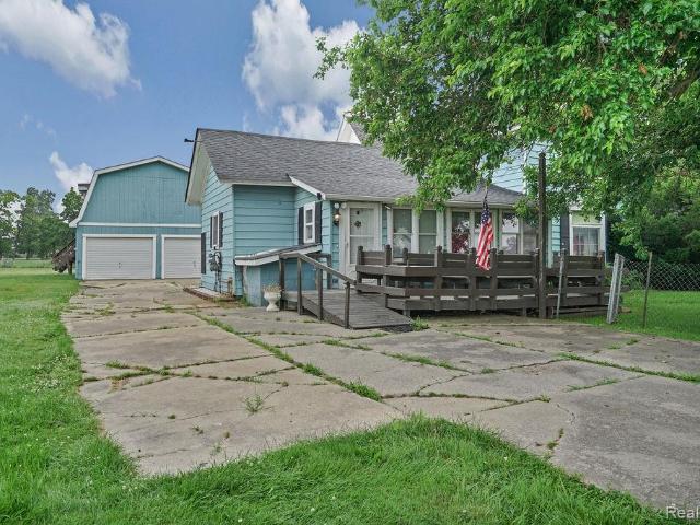 261 Fitz Road