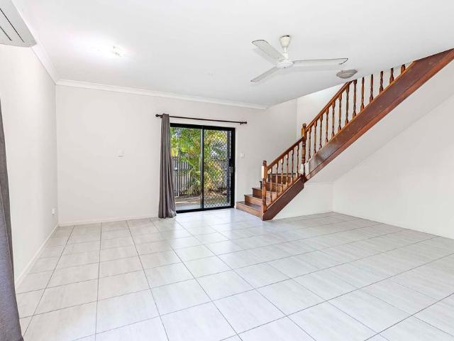 2/61 Norris St, Rosslea