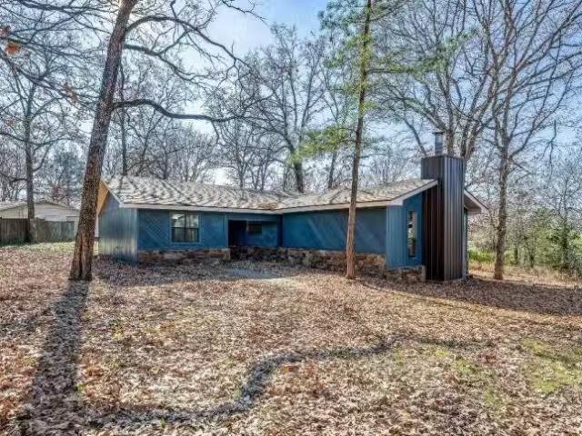 261 PARK CIR, DECATUR, AR 72722