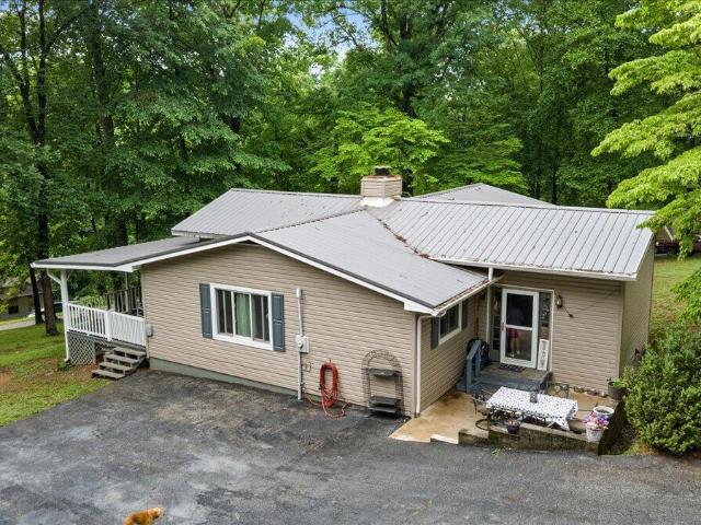 261 Rain Valley Rd