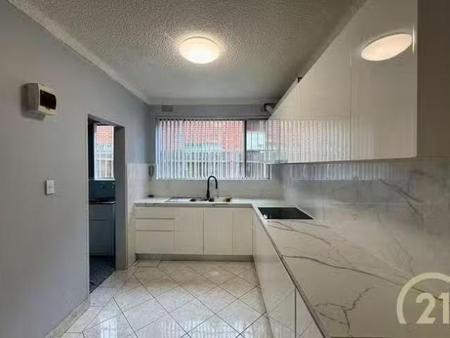 2/61C Mcburney Road, Cabramatta, NSW 2166