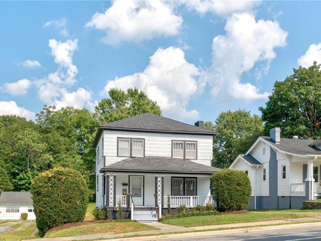 2625 Main Street