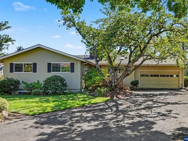 2626 NW Linnan Cir, Corvallis, OR 97330