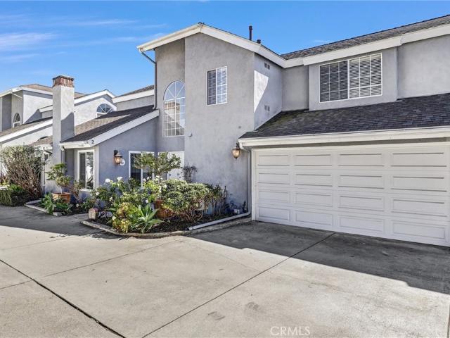 2626 Santa Ana Avenue 2