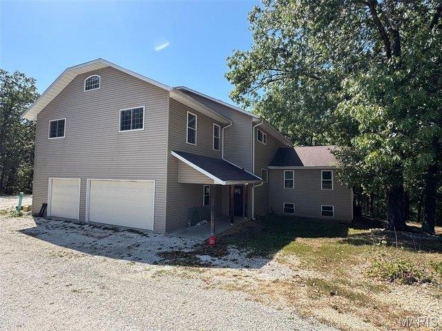 26273 Woodridge Dr, Warrenton, MO 63383