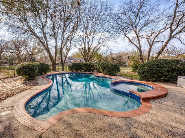 2628 Valley Creek Trail