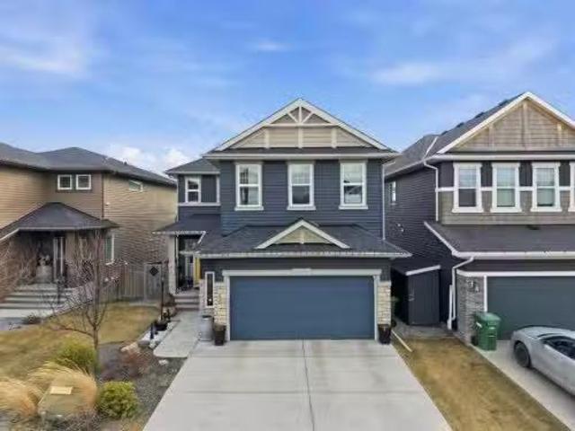 2620 Ravenslea Gardens Se, Airdrie, AB, T4A 0T2 house for sa.