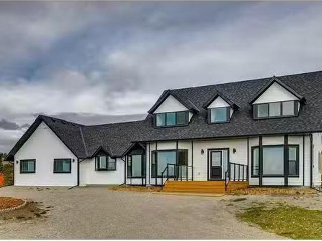 262150 Horse Creek Road, Rural Rocky View County, AB, T4C 1A4.
