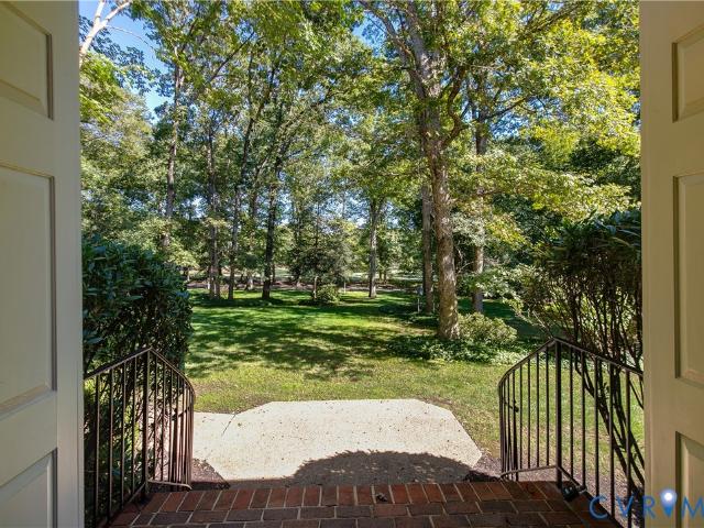2621 Glenalmond Court