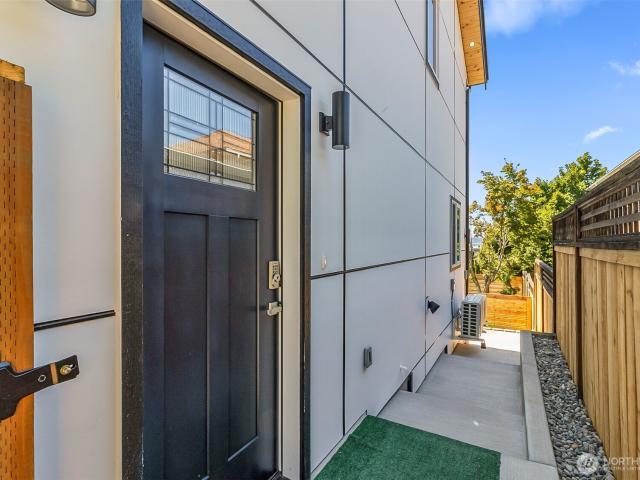 2623 Grand Ave # C
