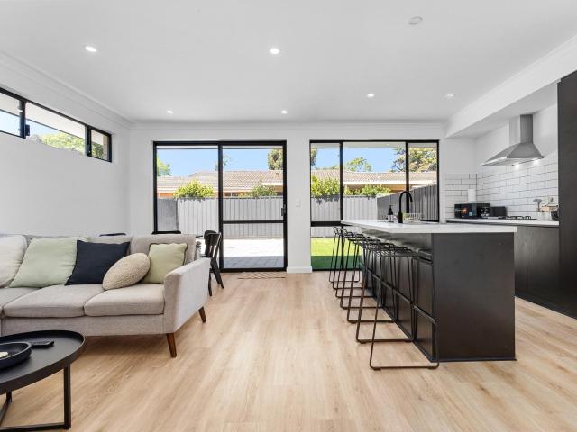 2/62 Agincourt Dr, Forrestfield WA 6058 House For Rent | Domain