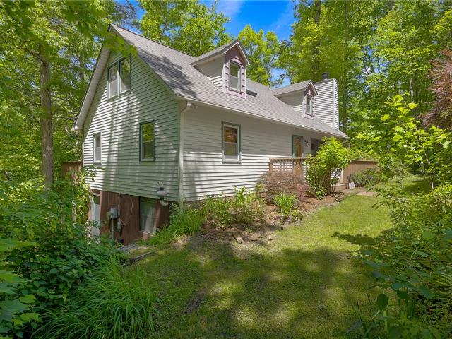 262 Belvoir Drive