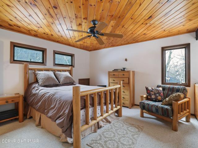 262 Overlook Way, Tannersville, PA