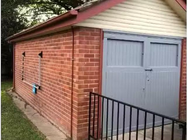 262 Rocket Street, BATHURST House for rent Listed by Property.