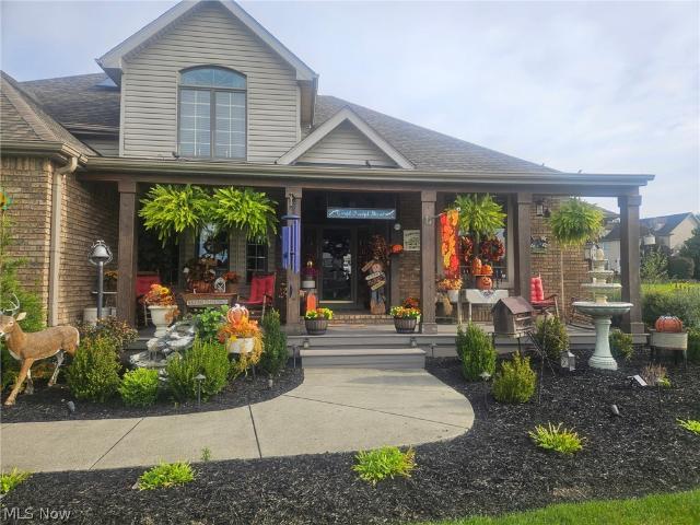 262 Topaz Circle