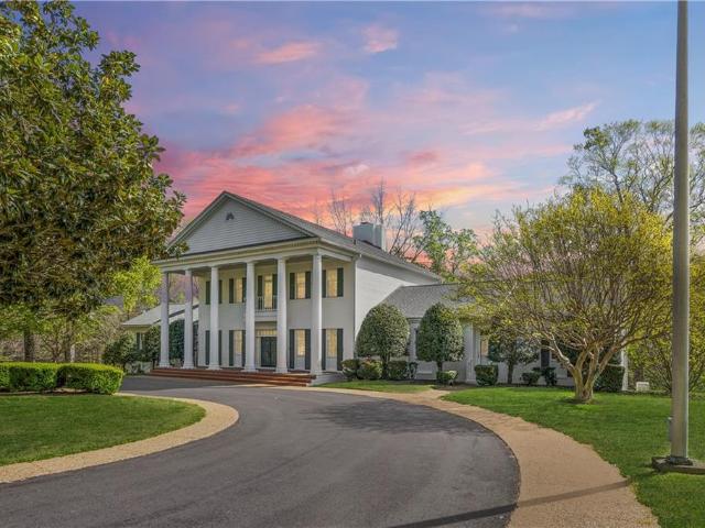 262 Thompson LN