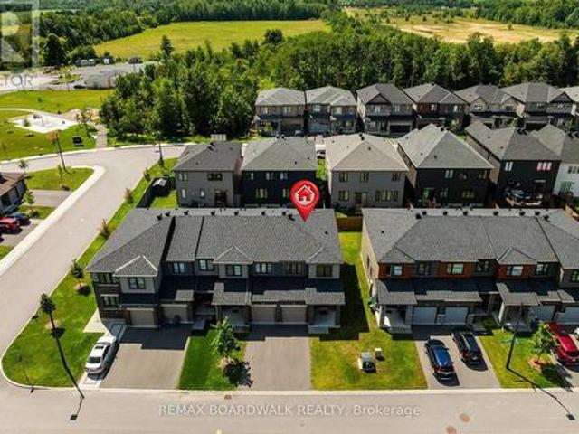 262 Tullaghan Heights, Ottawa, ON, K2J 7C2 house for sale | Listing ID X13693 | Royal LePage