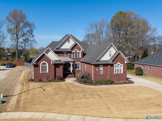 262 Twin Lakes Drive
