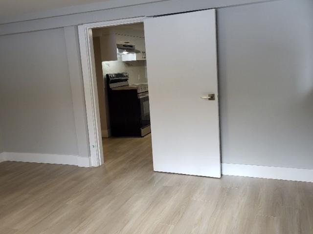 2635 Bsmt Unit 4 8th Street West, Vancouver, Bc