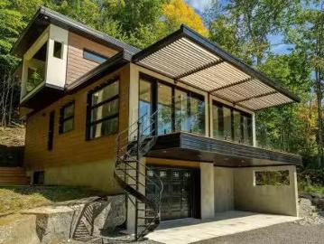 2635 Ch. Des Lupins, Mont Blanc, QC, J0T 2G0 house for sale.