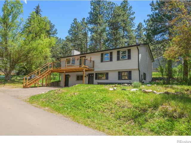 26360 Mowbray Court