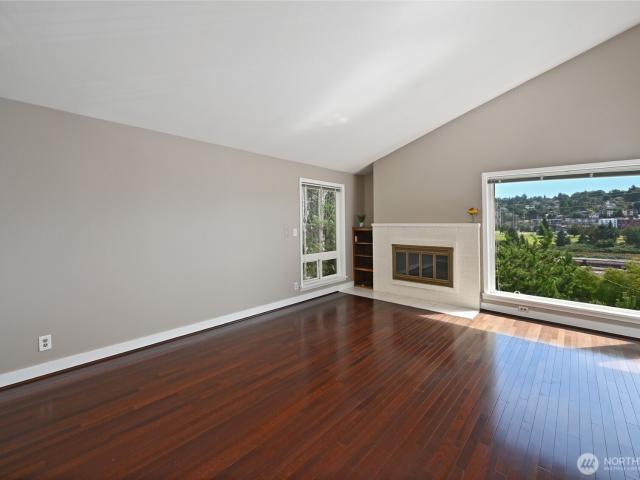 2636 22nd Avenue W # 303