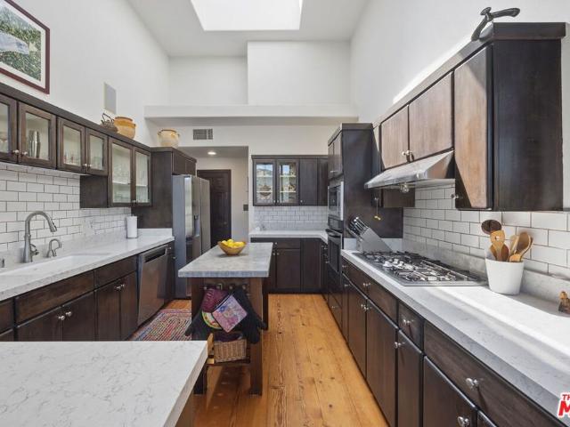 26311 Fairside Road