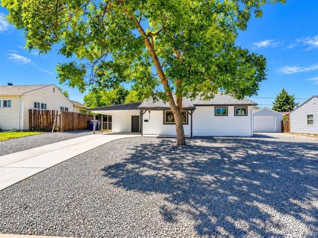 2631 S Green Court