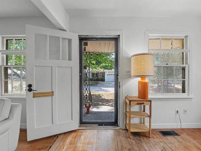2633 NW 33rd Street