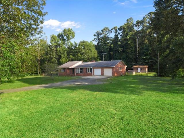 2633 Blacks Bluff Road SW