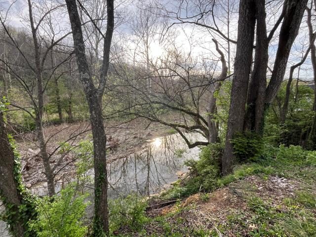 2633 Tates Creek Road