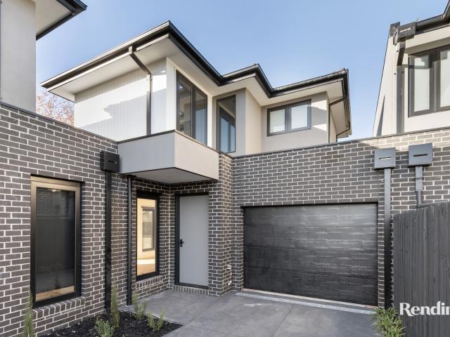 2/63 Bainbridge Close, Craigieburn