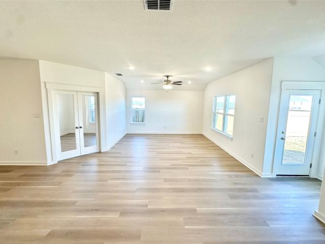 263 Oriole St, Kyle, TX 78640 | MLS #5705