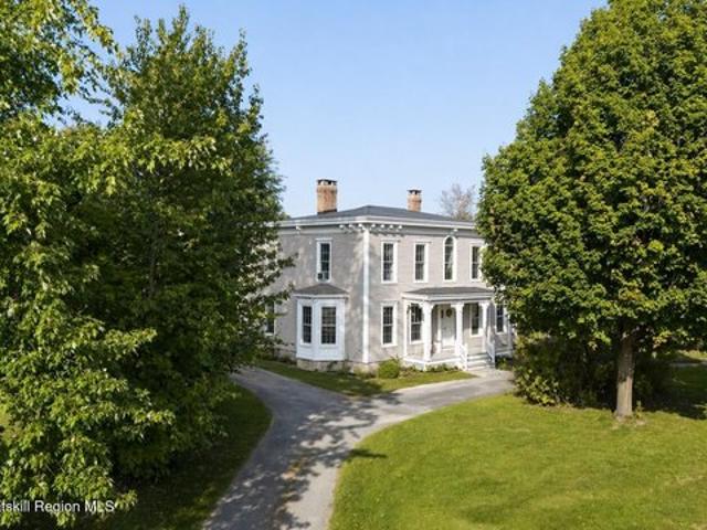 263 Maple Ln, Valatie, NY 12184