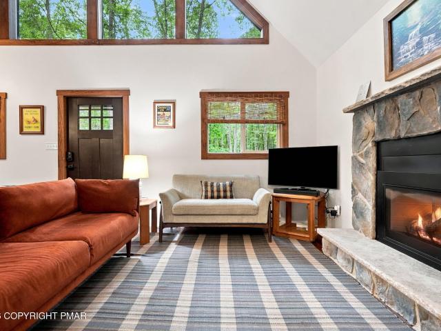 263 Towamensing Trail
