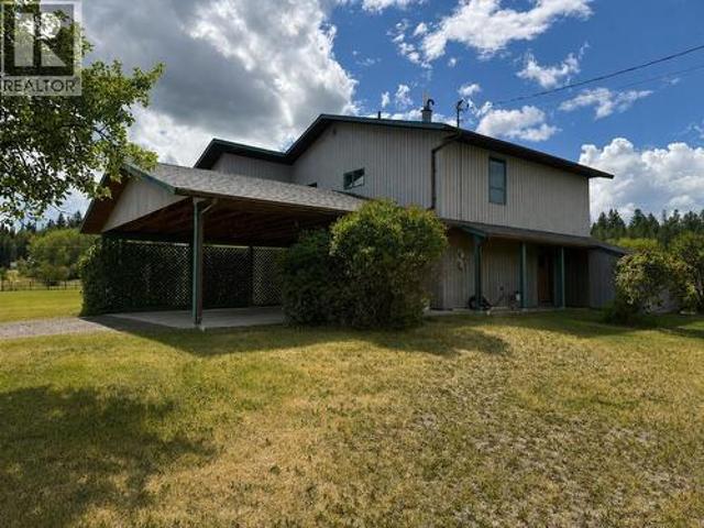 2644 Selkirk Road, Williams Lake, BC, V2G 4W9 house for sale | Listing ID R3155 | Royal LePage