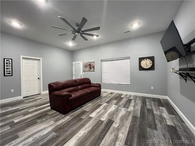 26450 Eagle Point Rd, Unit 70' LAKEFRONT, Barnett, MO 65011 | MLS #3576
