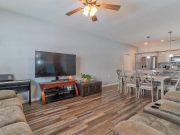 2645 Orleans Trace