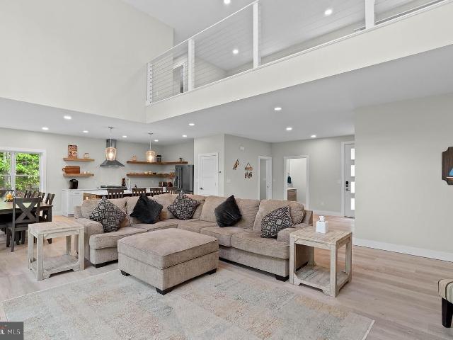 2645 Carribean Rd, Du Bois, PA