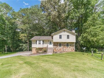 2645 Holly Berry Trail