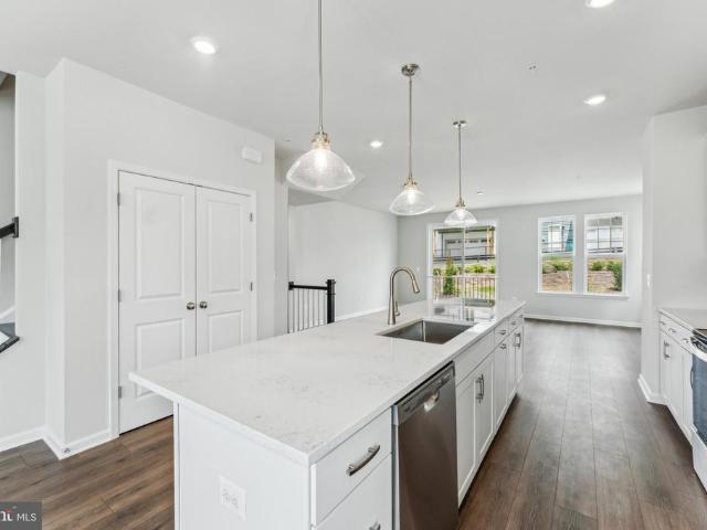 26478 Sir Jamie Terrace